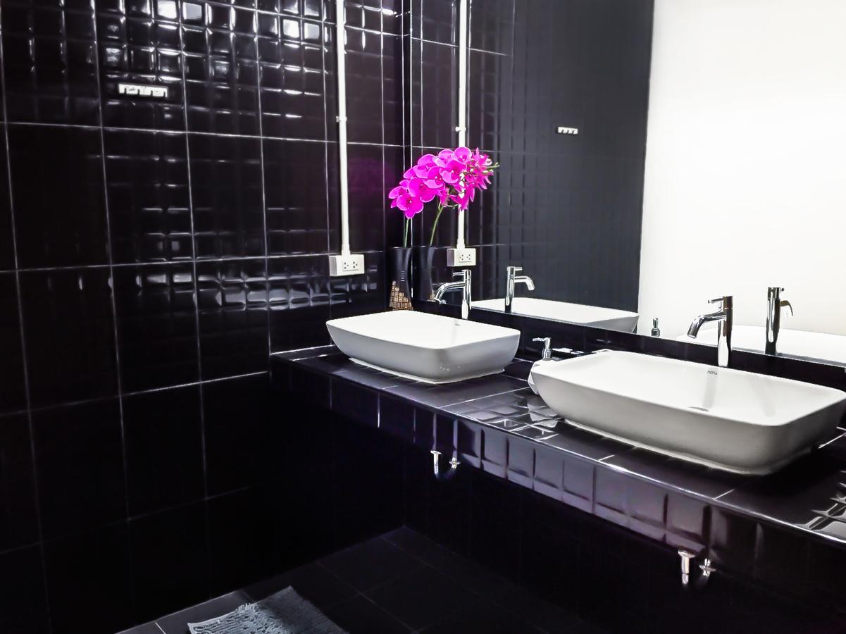 Artistel (Adults Only) Hostel Chiang Mai Luaran gambar