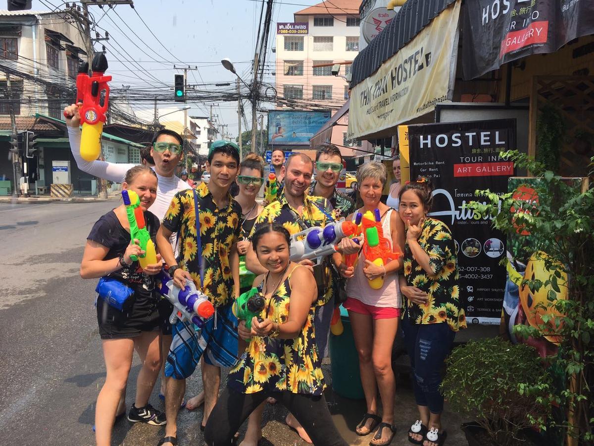 Artistel (Adults Only) Hostel Chiang Mai Luaran gambar