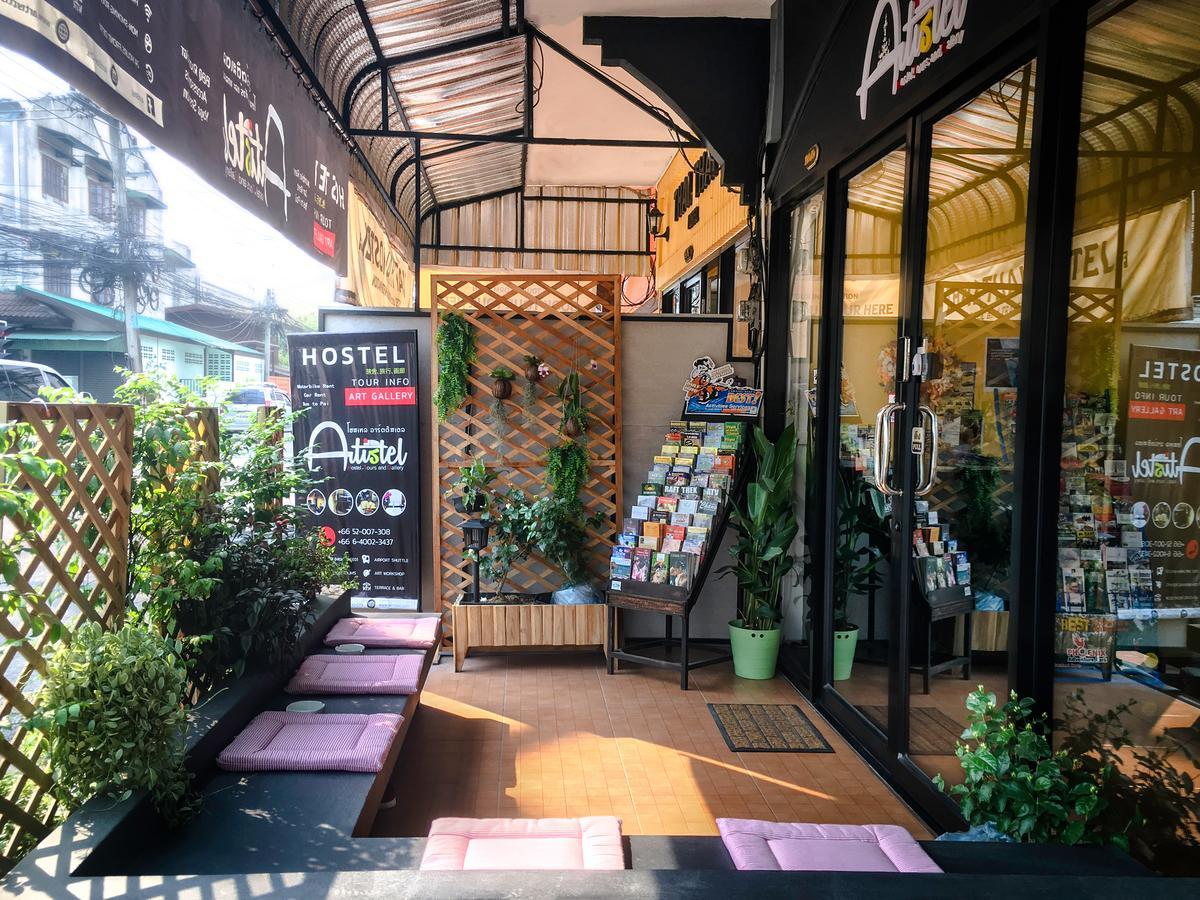 Artistel (Adults Only) Hostel Chiang Mai Luaran gambar