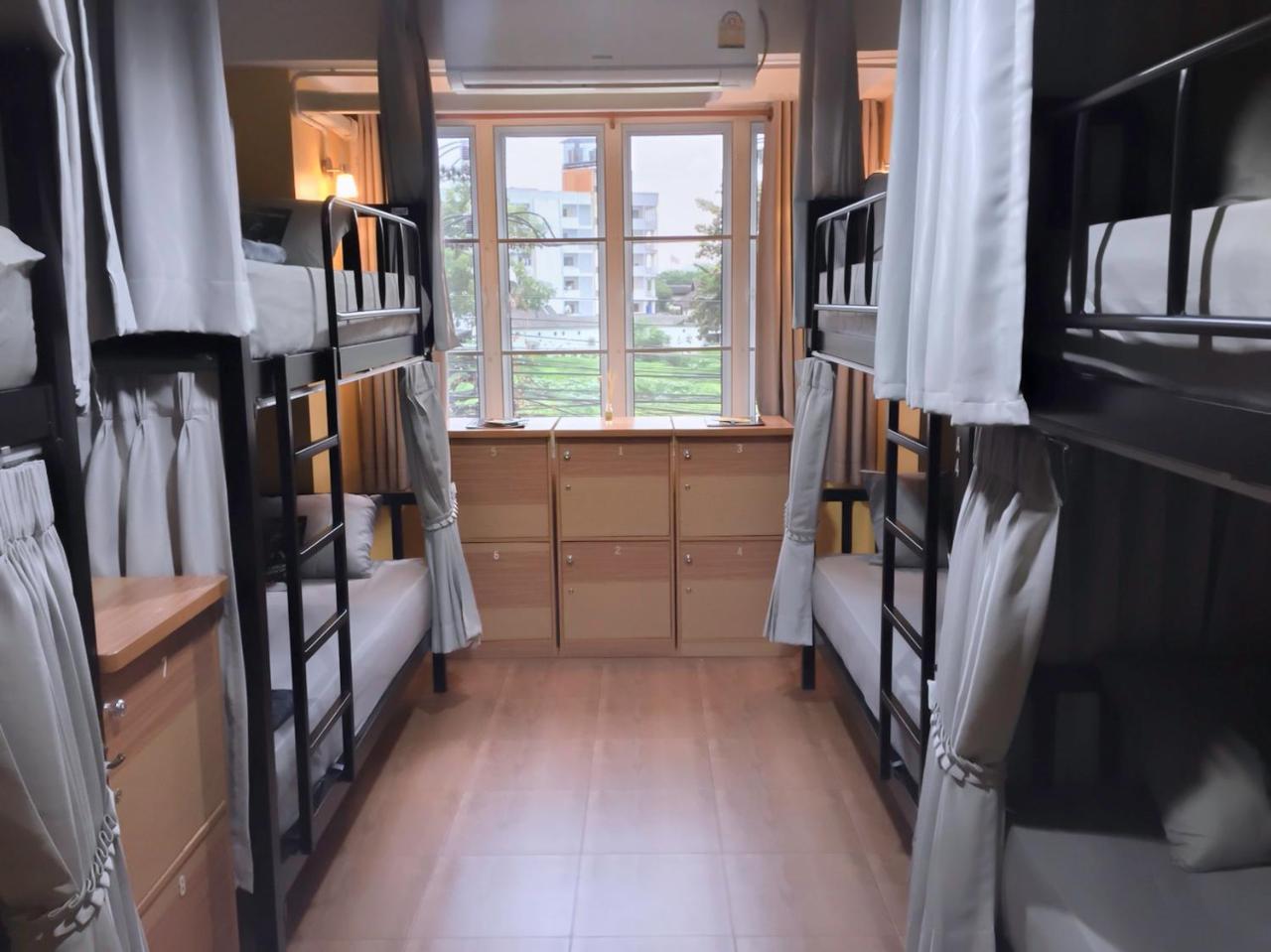Artistel (Adults Only) Hostel Chiang Mai Luaran gambar